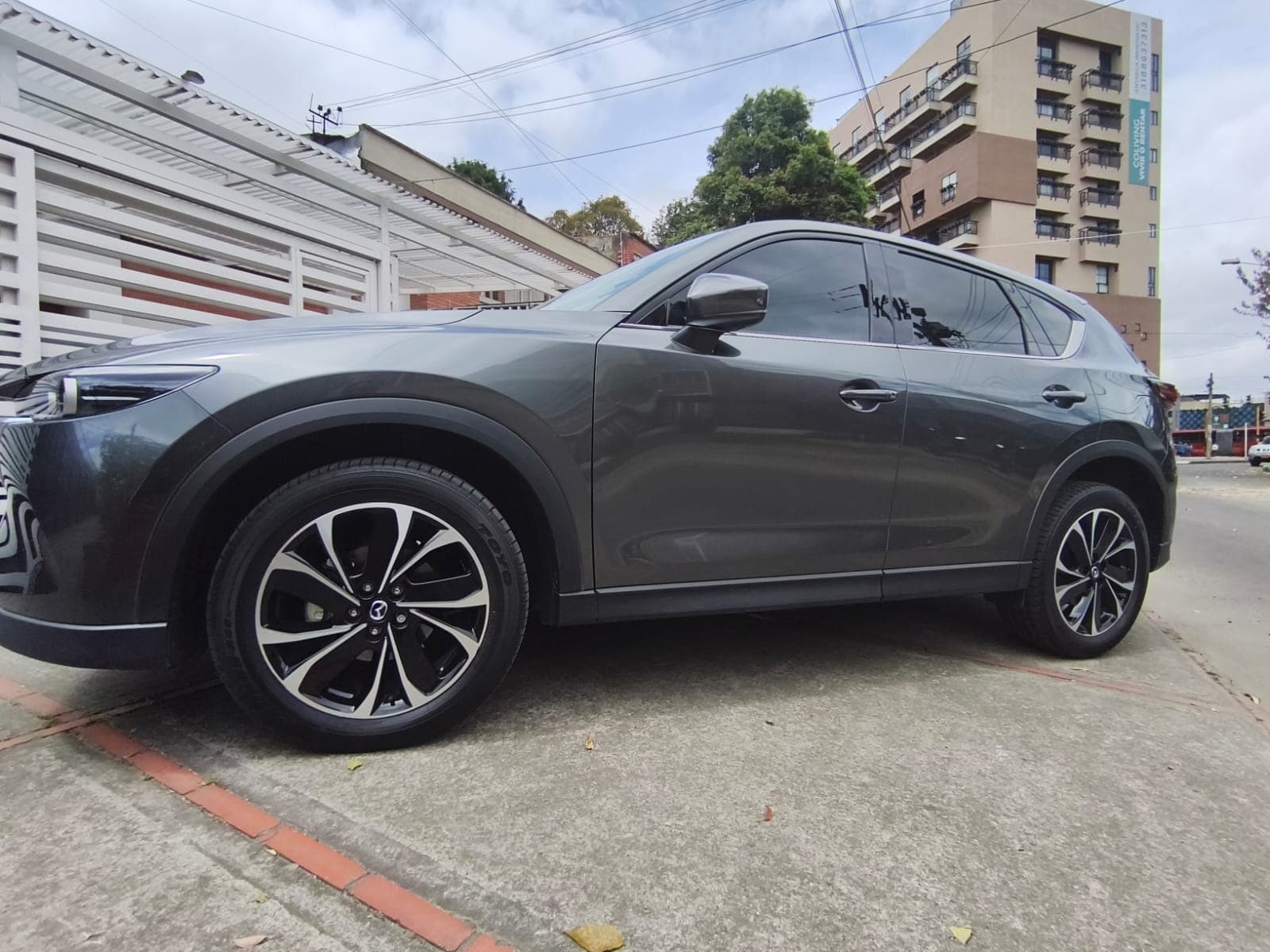 MAZDA CX-5 MODELO 2023 en alquiler en Bogotá, foto 4